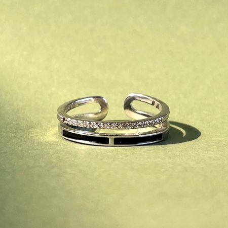 925 Sterling Silver Studded Flexible CZ Ring